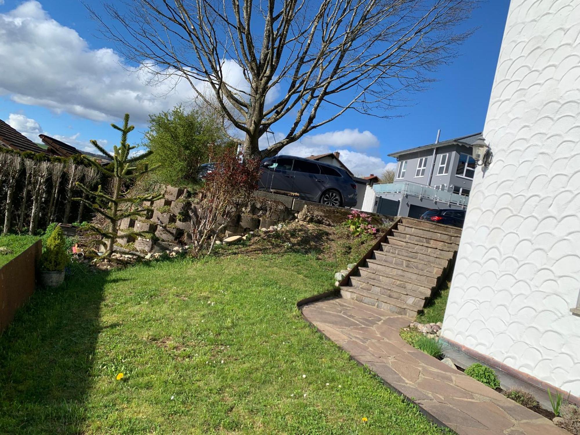 Ruhig, Sonnig Und Etwas Speziell Lägenhet Hilzingen Exteriör bild